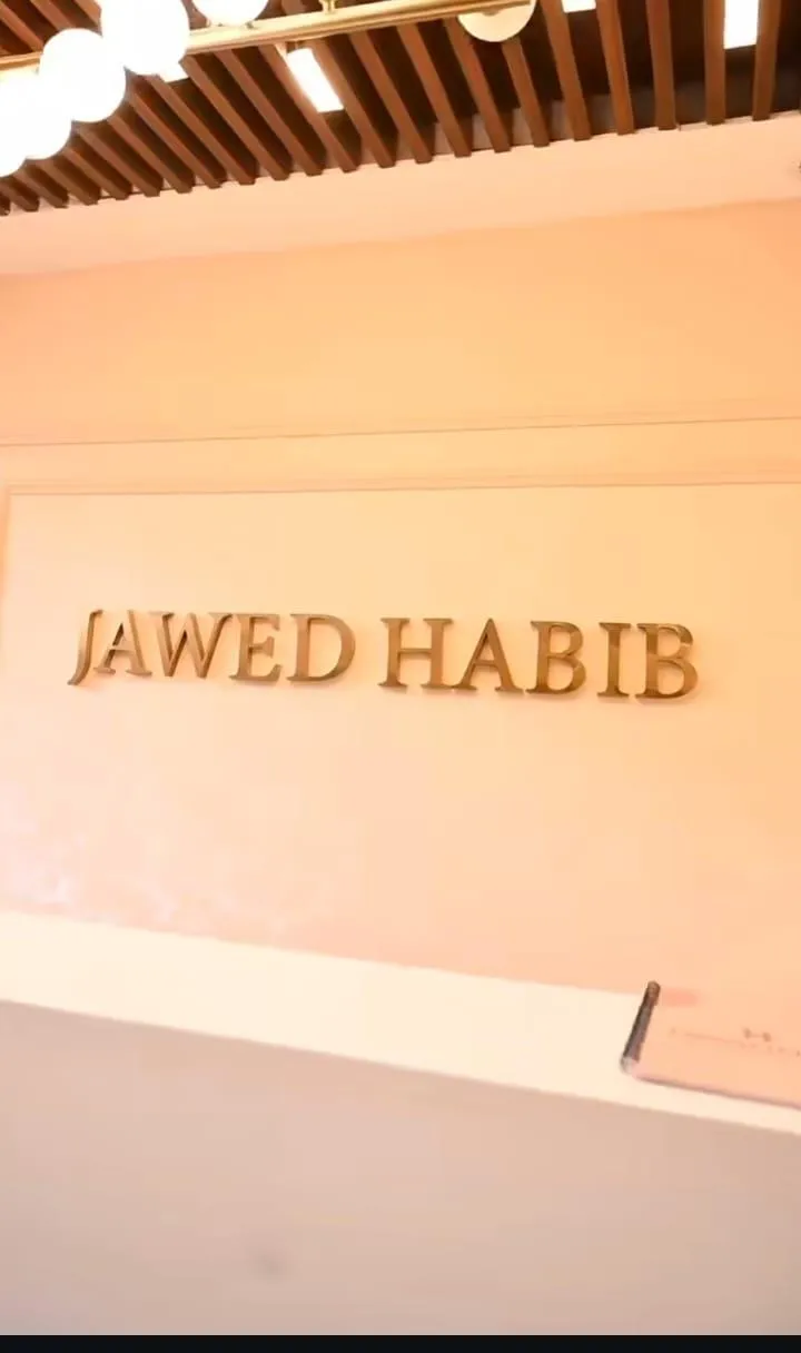 Client Reception Desk and Retail Product Display at Jawed Habib Kalyani Nagar